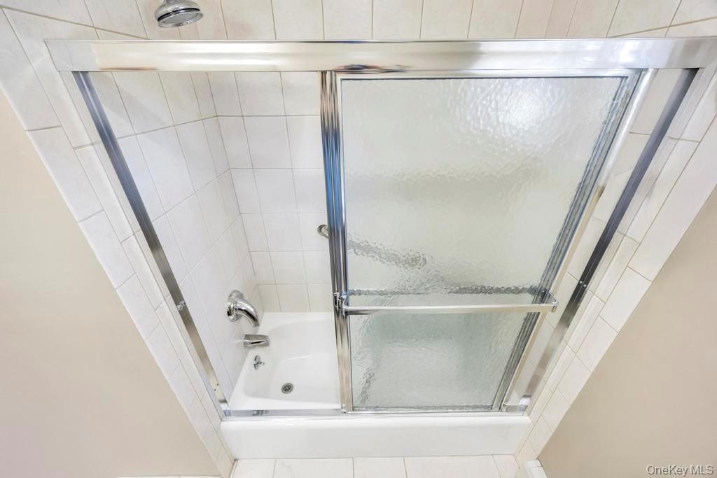 #19 photo, 7 Montana Street, Hicksville , NY 11801