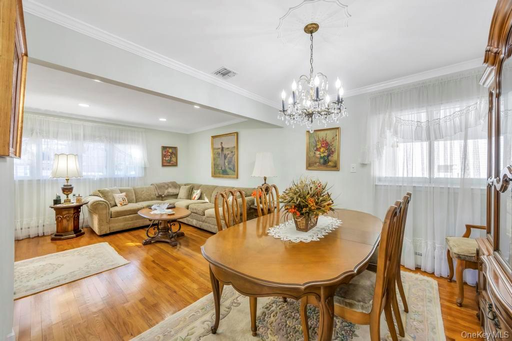 #7 photo, 7 Montana Street, Hicksville , NY 11801