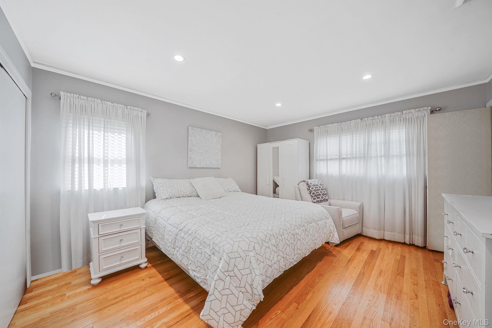 #14 photo, 138 Claudy Lane, ナッソー郡 New Hyde Park , NY 11040