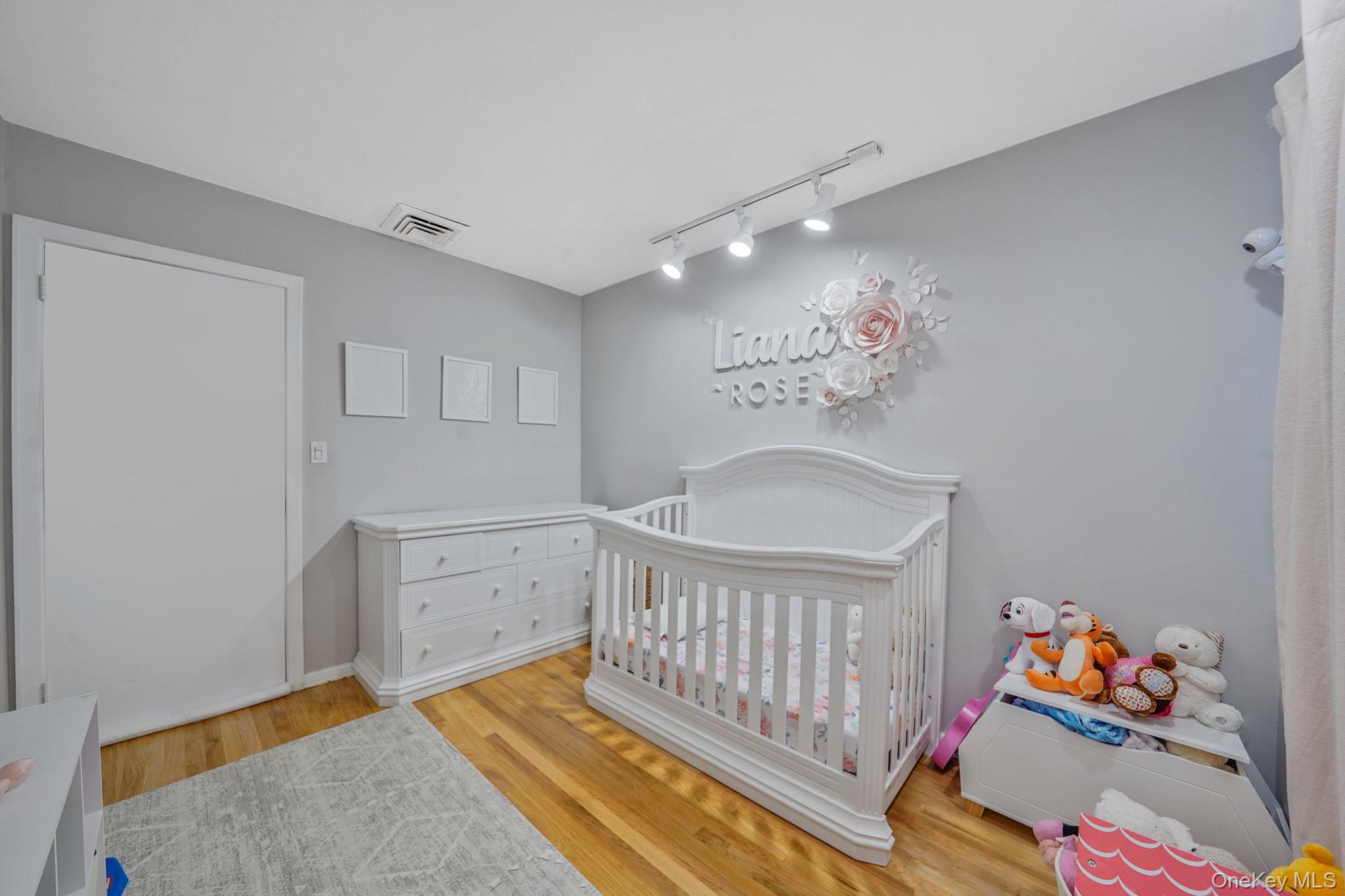 #16 photo, 138 Claudy Lane, ナッソー郡 New Hyde Park , NY 11040