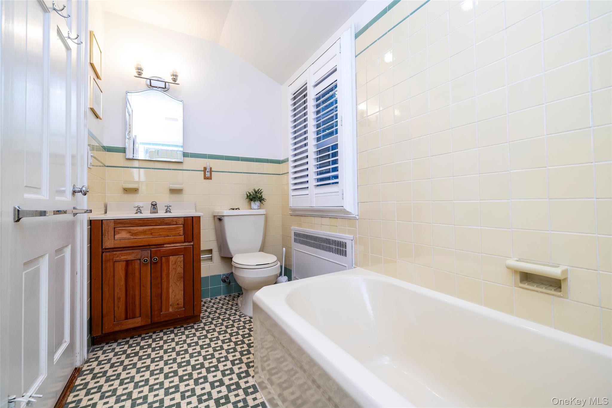 #17 photo, 265 Raymond, ナッソー郡 Rockville Centre , NY 11570