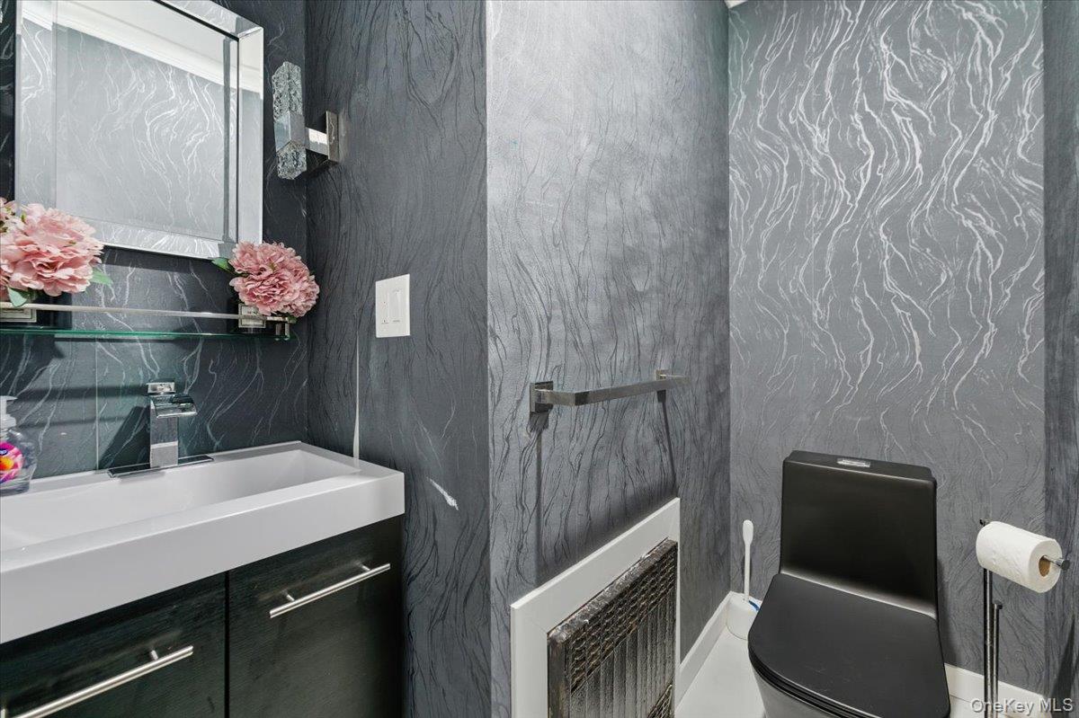 #16 photo, 278 Morris Avenue, ナッソー郡 Inwood , NY 11096