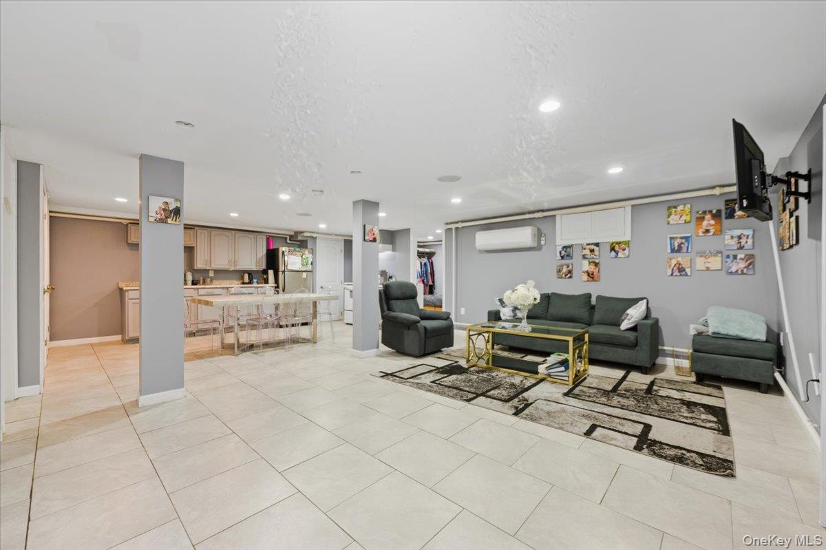 #8 photo, 278 Morris Avenue, ナッソー郡 Inwood , NY 11096