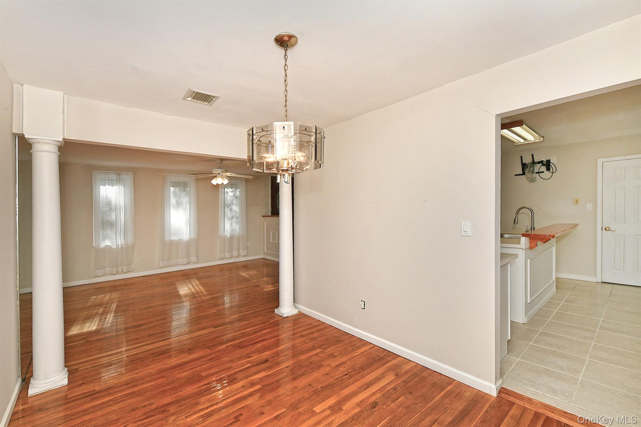 #10 photo, 5 Melia Way, Huntington Station , NY 11746