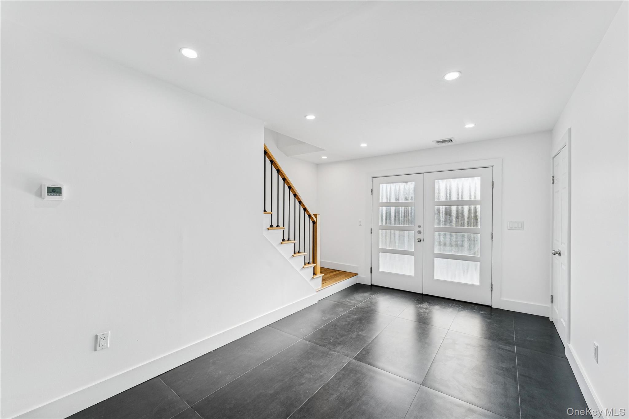 #10 photo, 1064 Mora Place, Woodmere , NY 11598