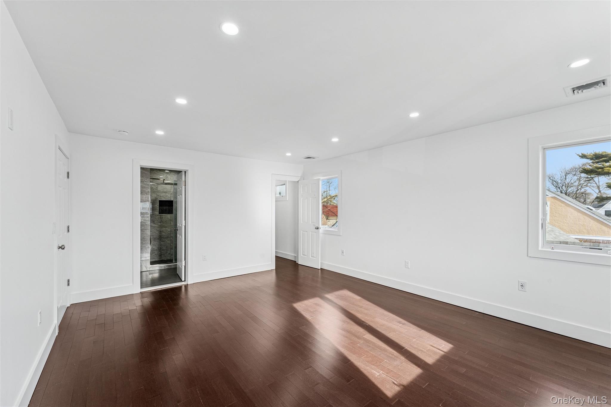 #15 photo, 1064 Mora Place, Woodmere , NY 11598