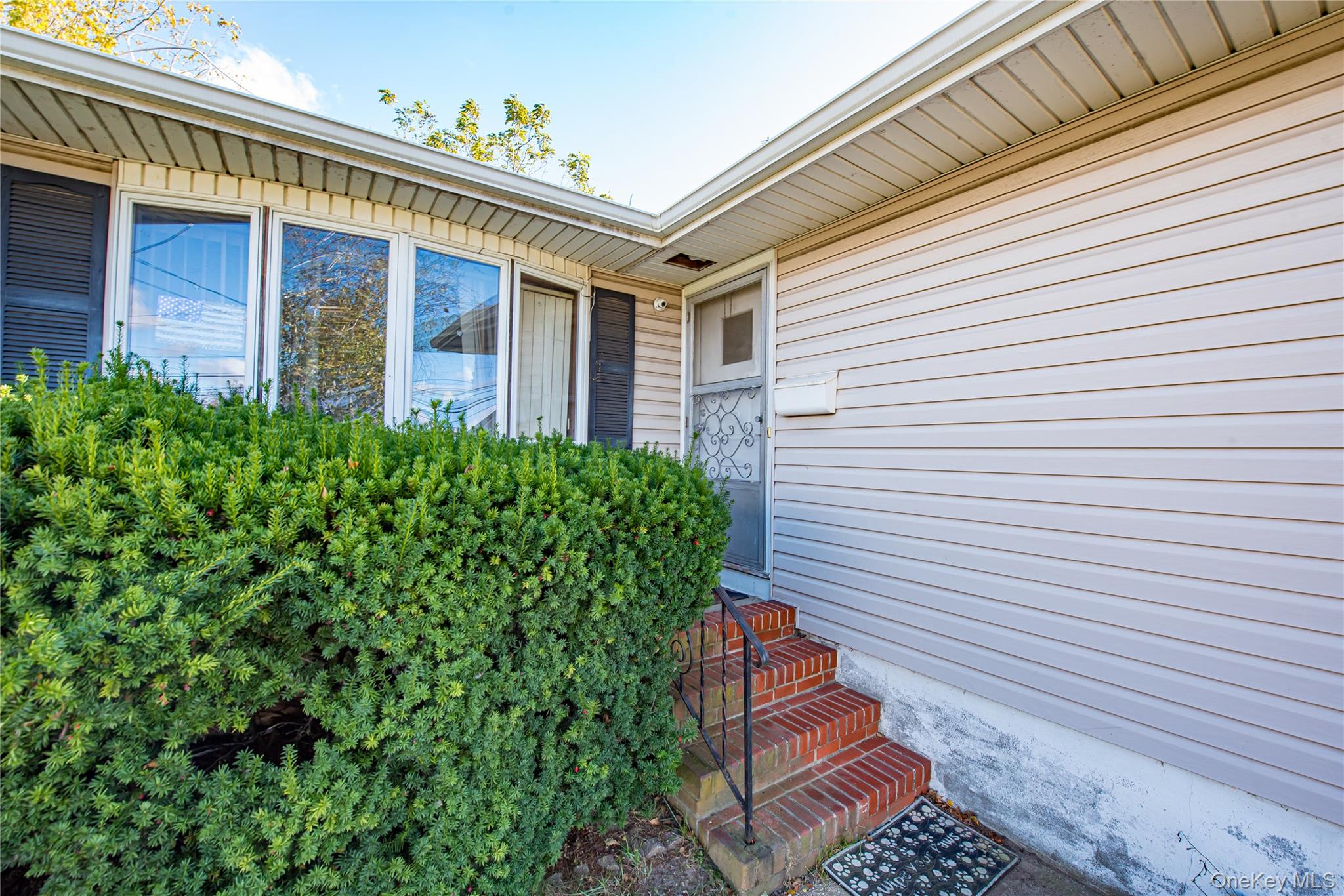 #4 photo, 710 S 4th Street, サフォーク郡 Lindenhurst , NY 11757