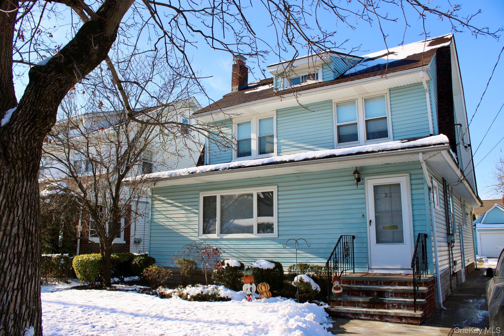 #17 photo, 23 Thompson Place, Lynbrook , NY 11563