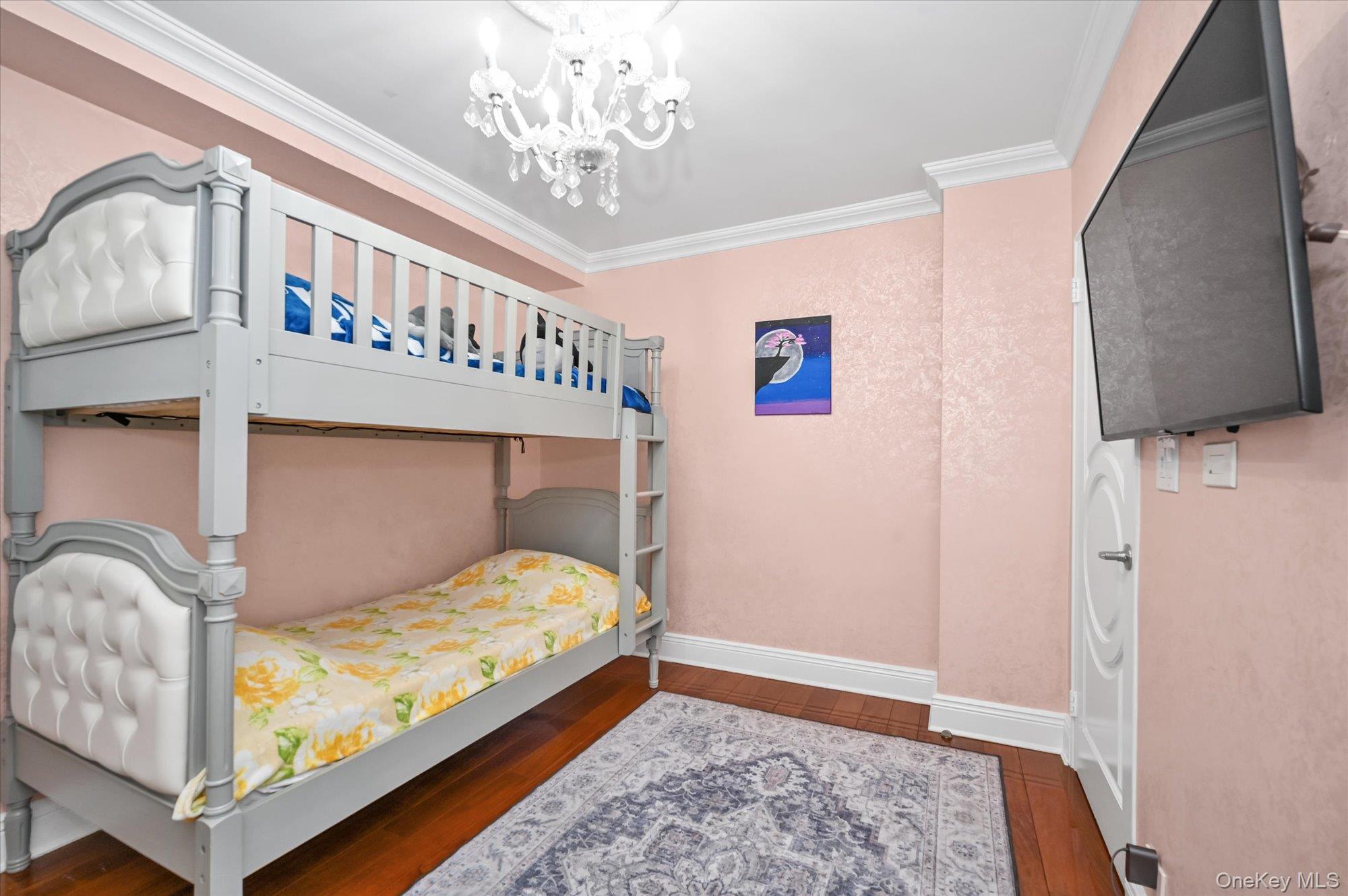 #13 photo, 9737 63rd Road, クイーンズ区 Rego Park , NY 11374