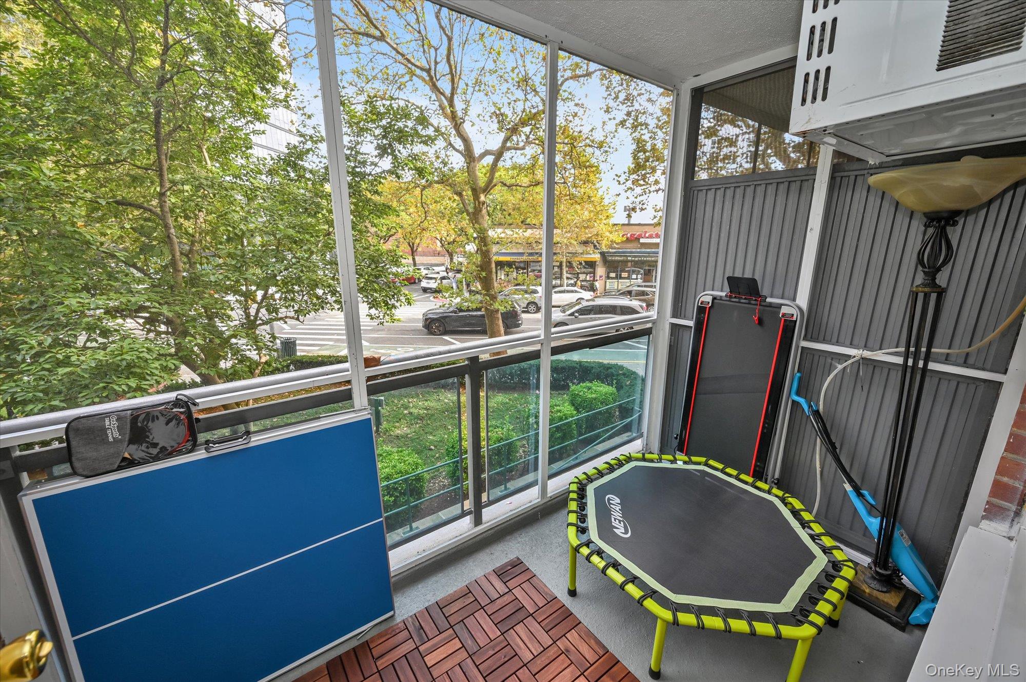 #18 photo, 9737 63rd Road, クイーンズ区 Rego Park , NY 11374