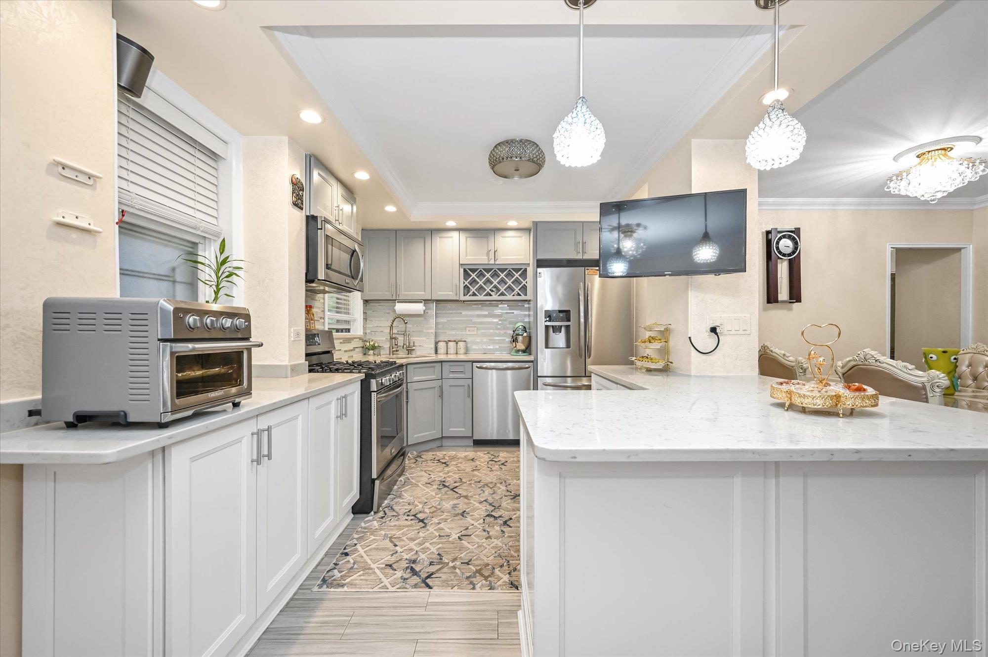 #8 photo, 9737 63rd Road, クイーンズ区 Rego Park , NY 11374