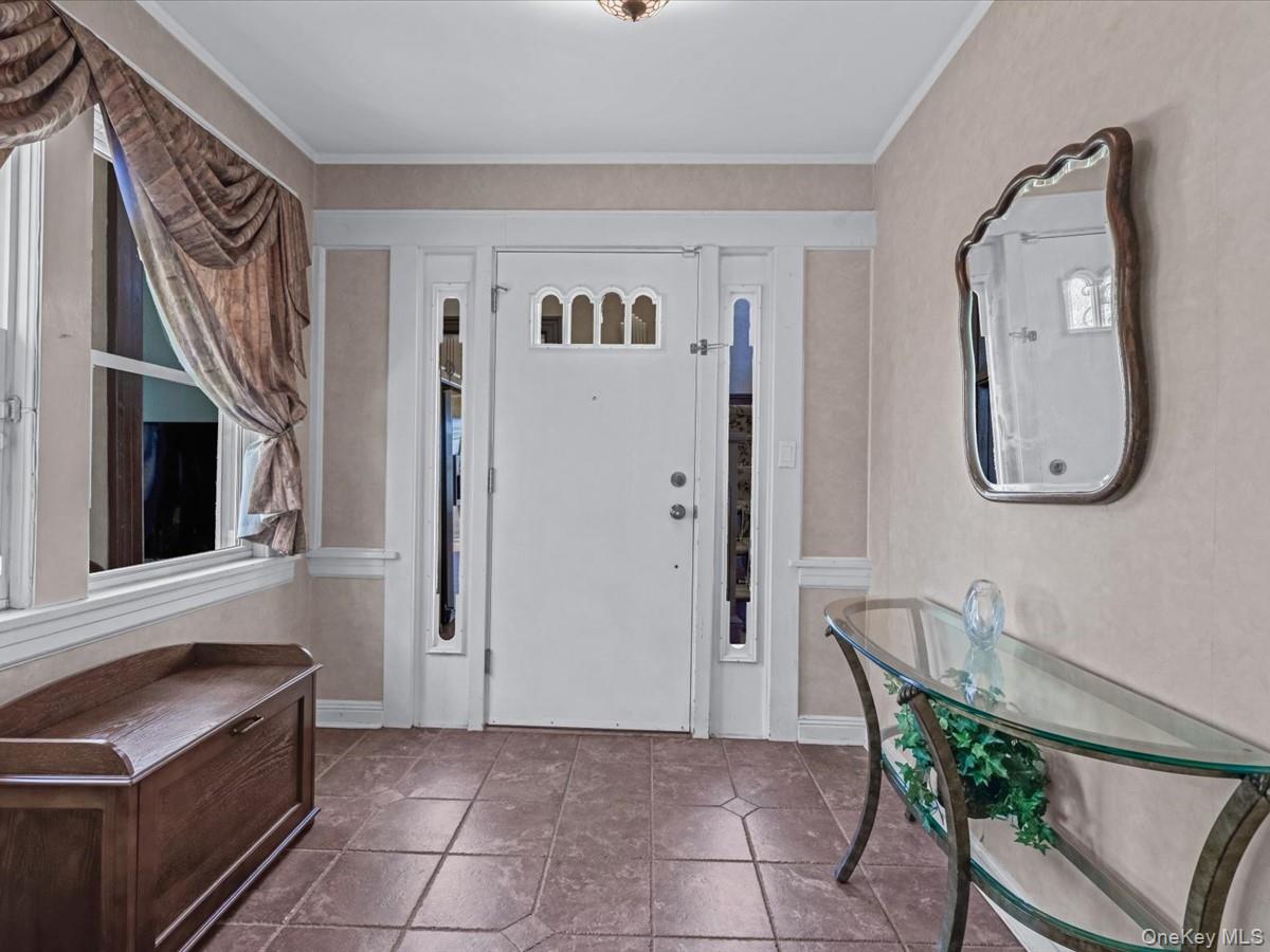 #3 photo, 186-34 Henley Road, クイーンズ区 Jamaica Estates , NY 11432