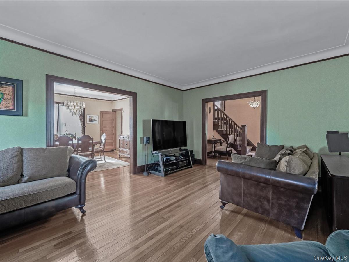 #6 photo, 186-34 Henley Road, クイーンズ区 Jamaica Estates , NY 11432