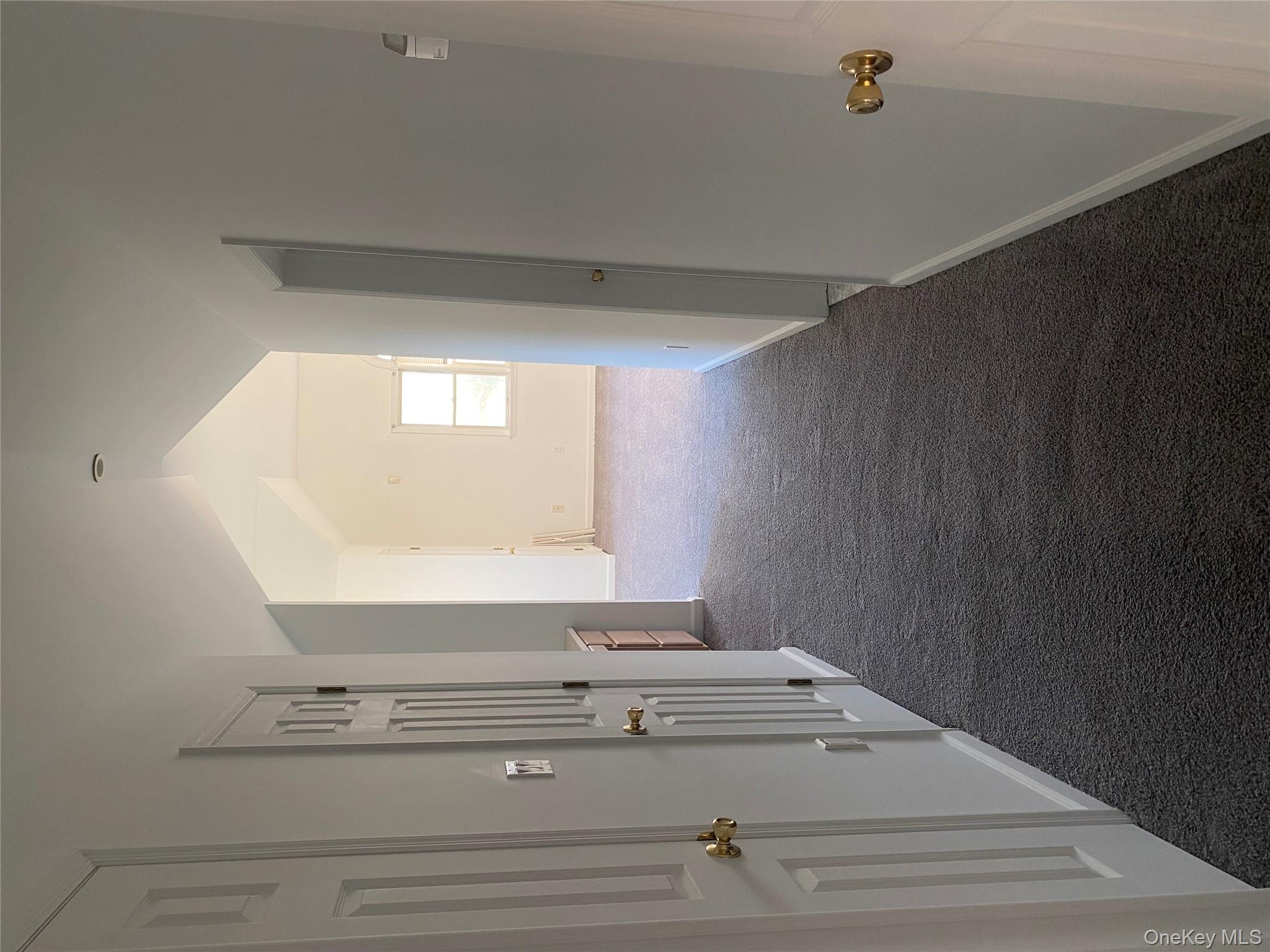 #14 photo, 1 Pal Court, サフォーク郡 Shoreham , NY 11786