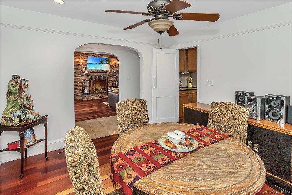 #6 photo, 21 Hayden Avenue, ナッソー郡 Great Neck , NY 11024