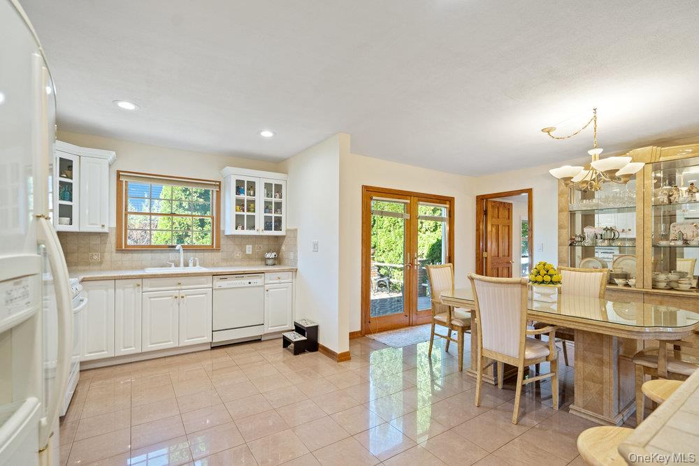 #4 photo, 91 15th Avenue, サフォーク郡 West Babylon , NY 11704