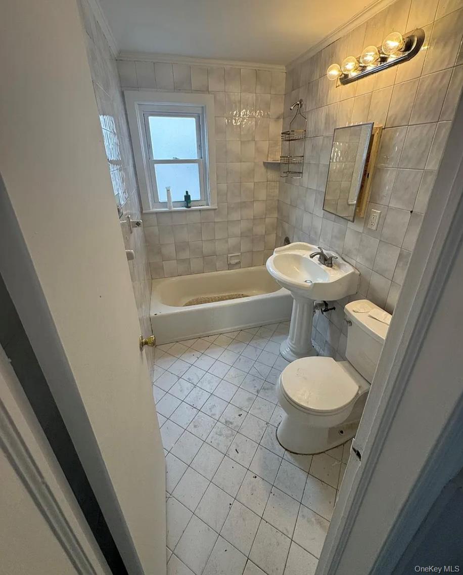 #10 photo, 83 Adams Street, ナッソー郡 East Rockaway , NY 11518