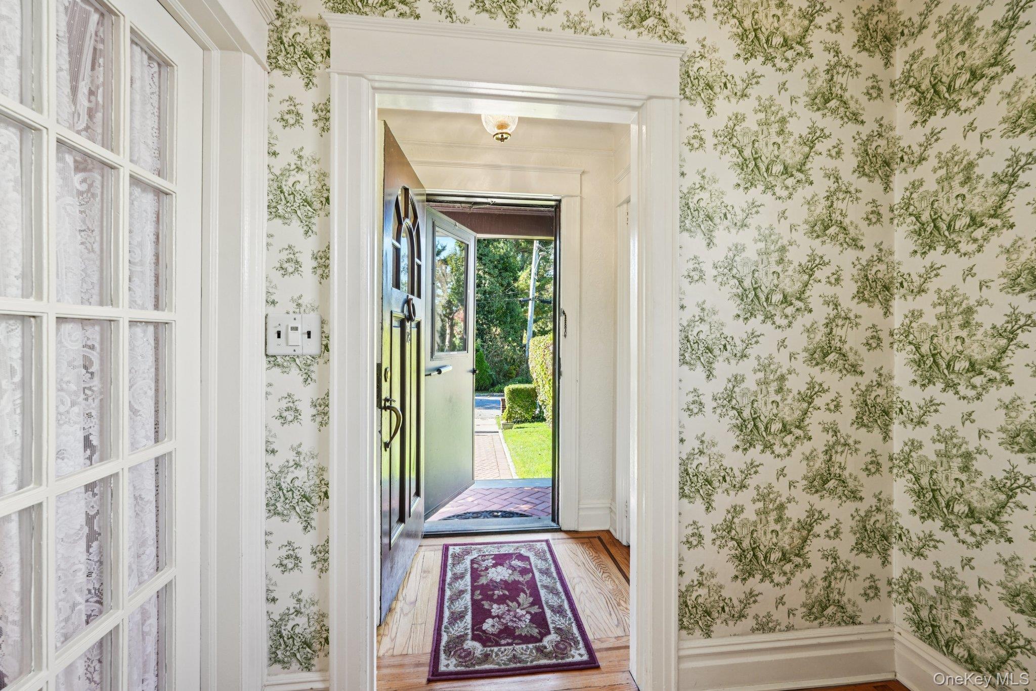 #2 photo, 18 Chippewa Road, Yonkers , NY 10710