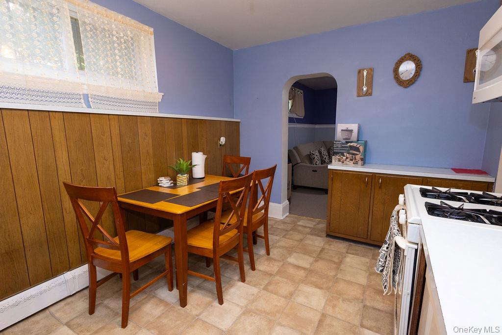 #19 photo, 180 Scott Avenue, Yonkers , NY 10704