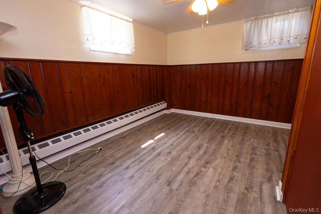 #4 photo, 180 Scott Avenue, Yonkers , NY 10704