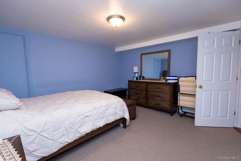 #6 photo, 180 Scott Avenue, Yonkers , NY 10704