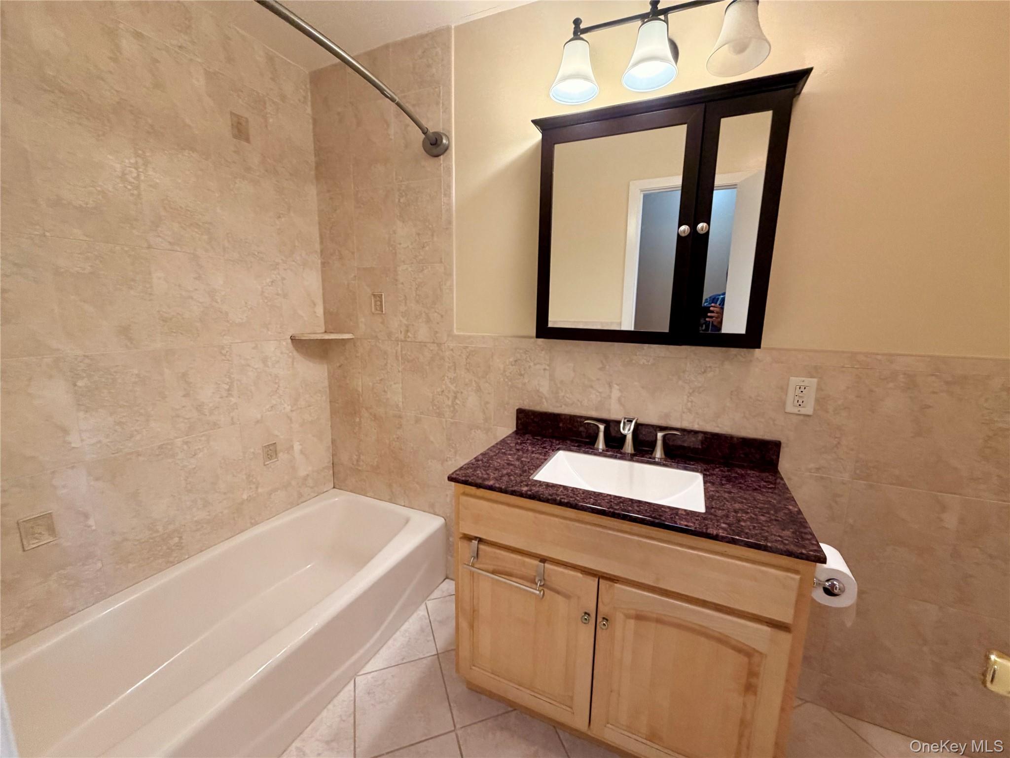 #9 photo, 173 Sierra Vista Lane, Valley Cottage , NY 10989