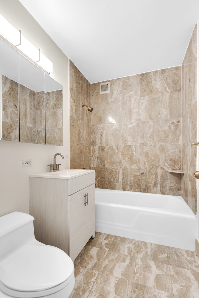 #11 photo, 170 E 87TH Street, マンハッタン Carnegie Hill , NY 10128