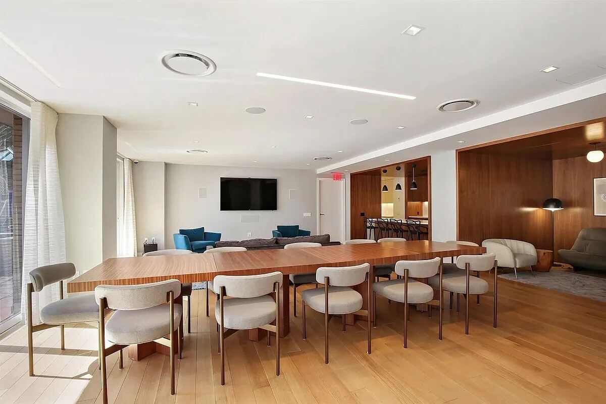 #17 photo, 170 E 87TH Street, マンハッタン Carnegie Hill , NY 10128