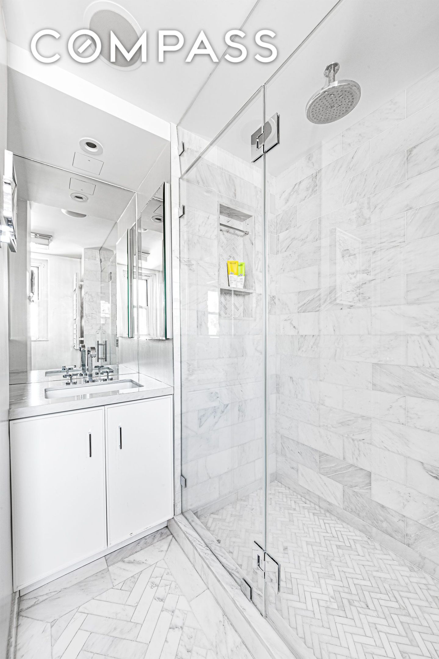 #18 photo, New York City, Chelsea , NY 10011