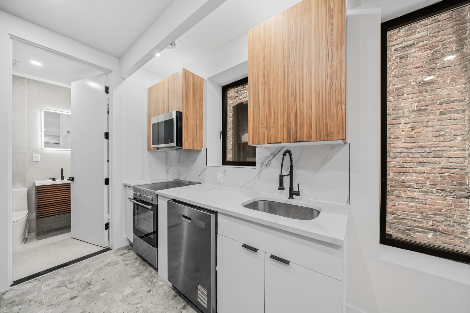 #5 photo, 452 W 36TH Street, マンハッタン Hudson Yards , NY 10018