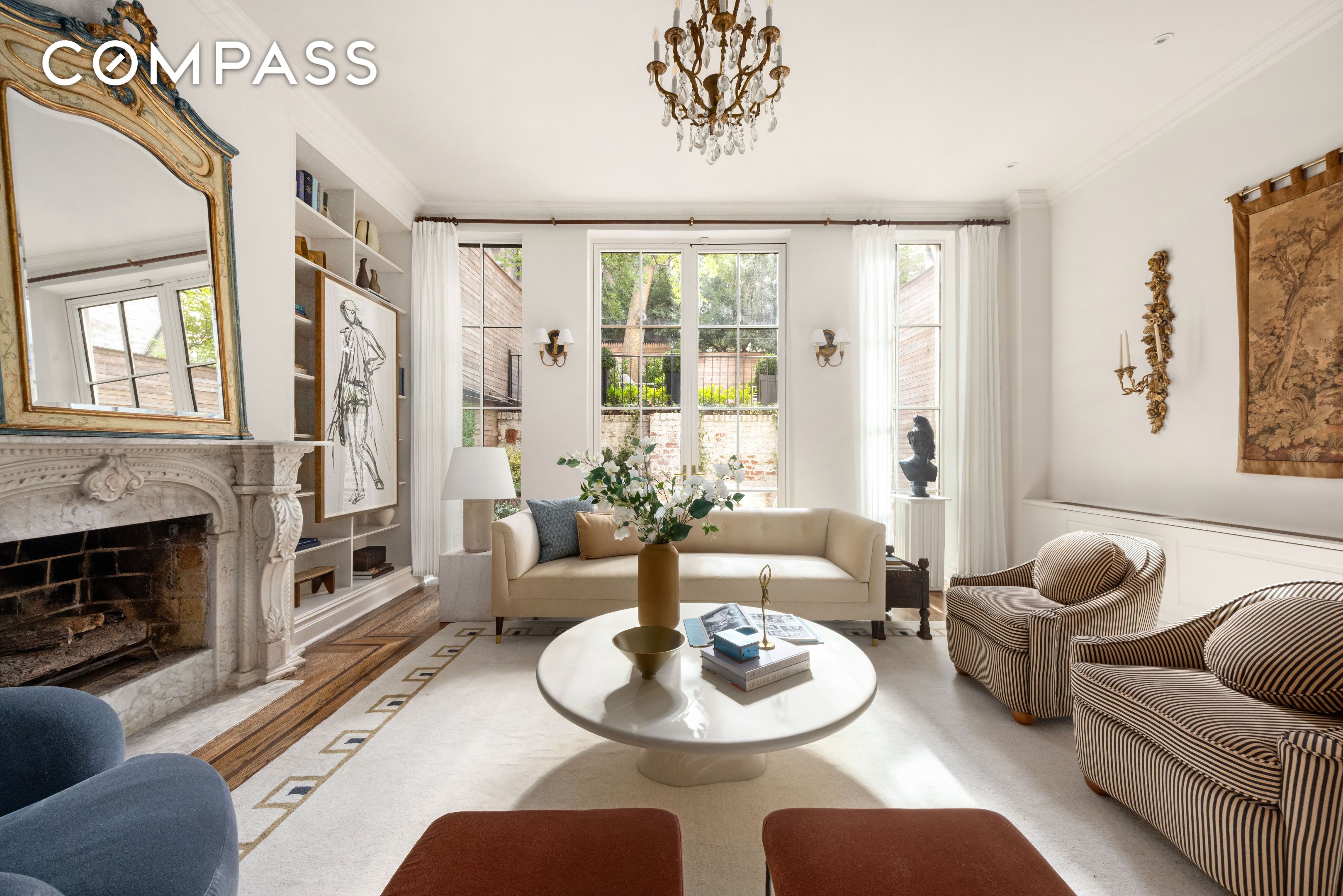 #4 photo, 222 E 11th Street, East Village , NY 10003