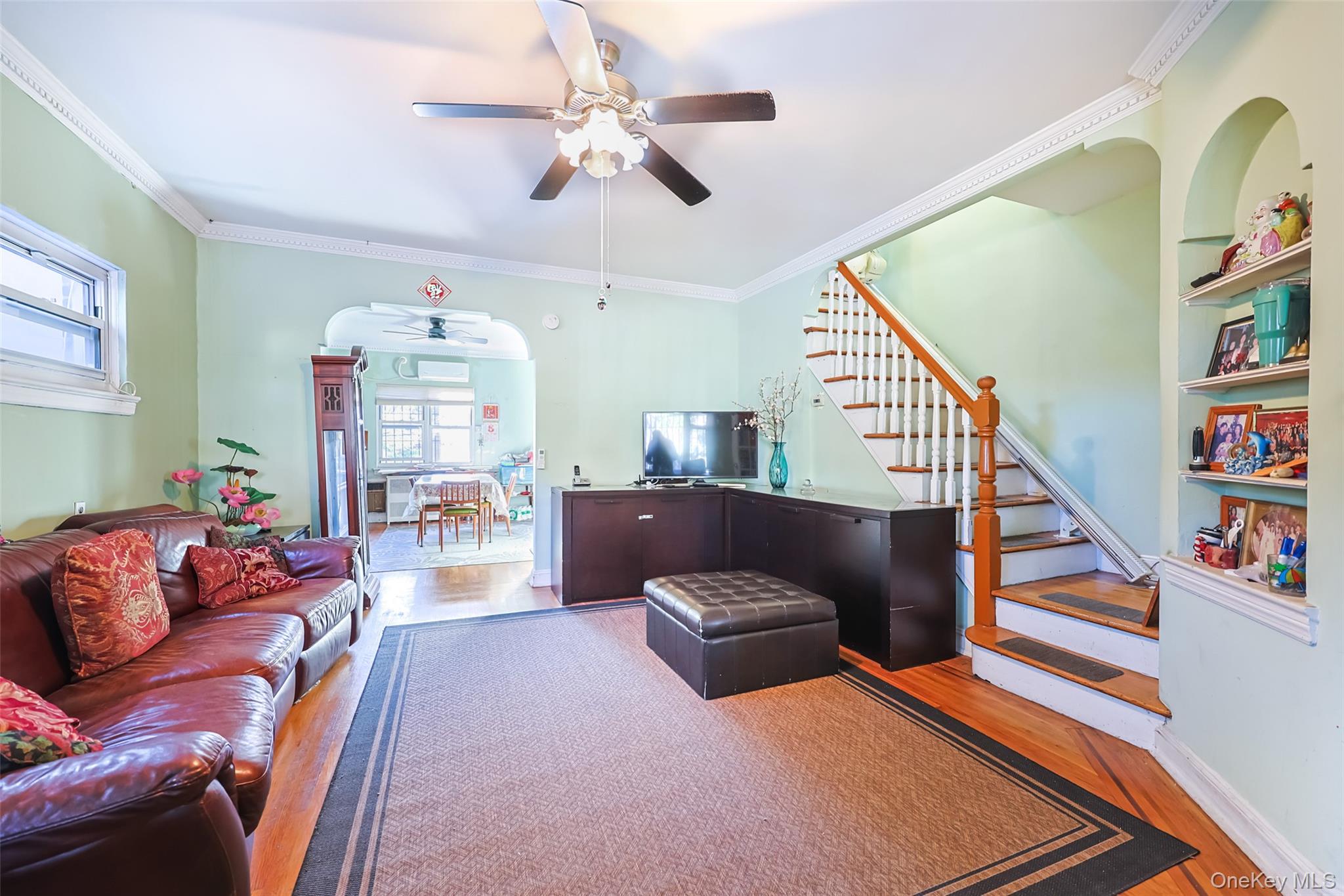 #3 photo, 34-34 62nd Street, Woodside , NY 11377