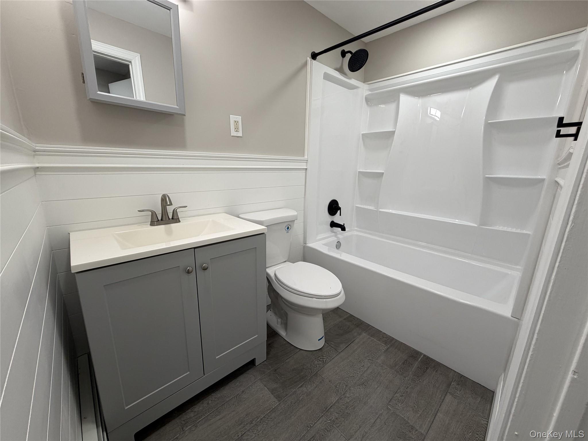 #6 photo, 7 Paul Drive, サフォーク郡 Selden , NY 11784