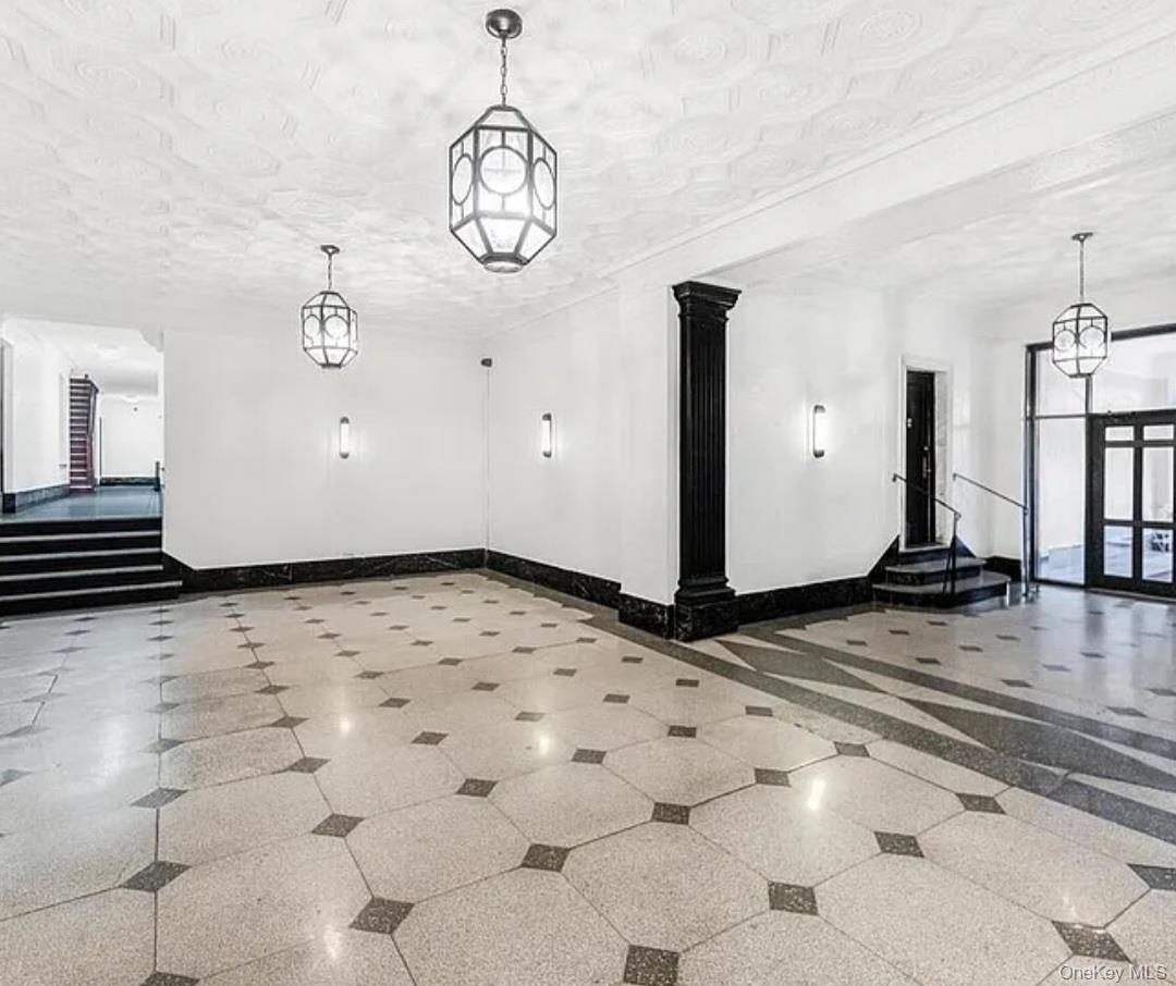 #6 photo, 2199 Holland Avenue, ブロンクス区 Bronx , NY 10462