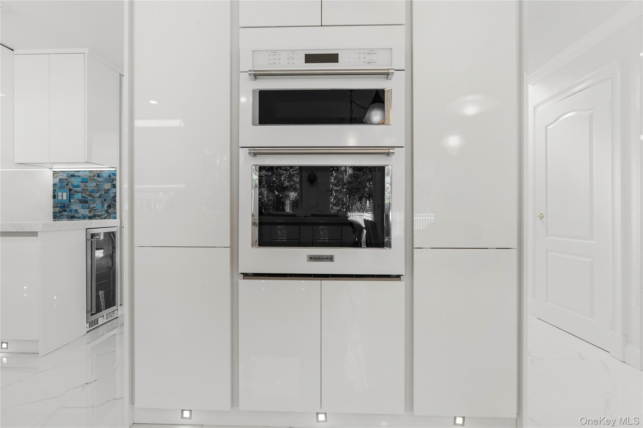 #6 photo, 28 Annandale Road, サフォーク郡 Commack , NY 11725