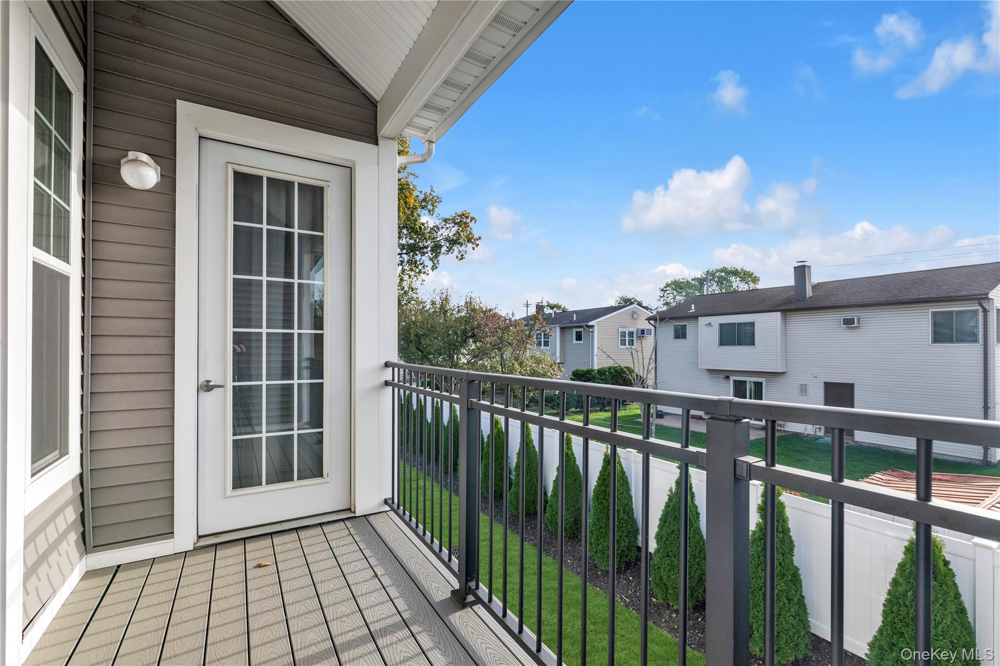 #20 photo, 404 White Rose Lane, ナッソー郡 East Meadow , NY 11554