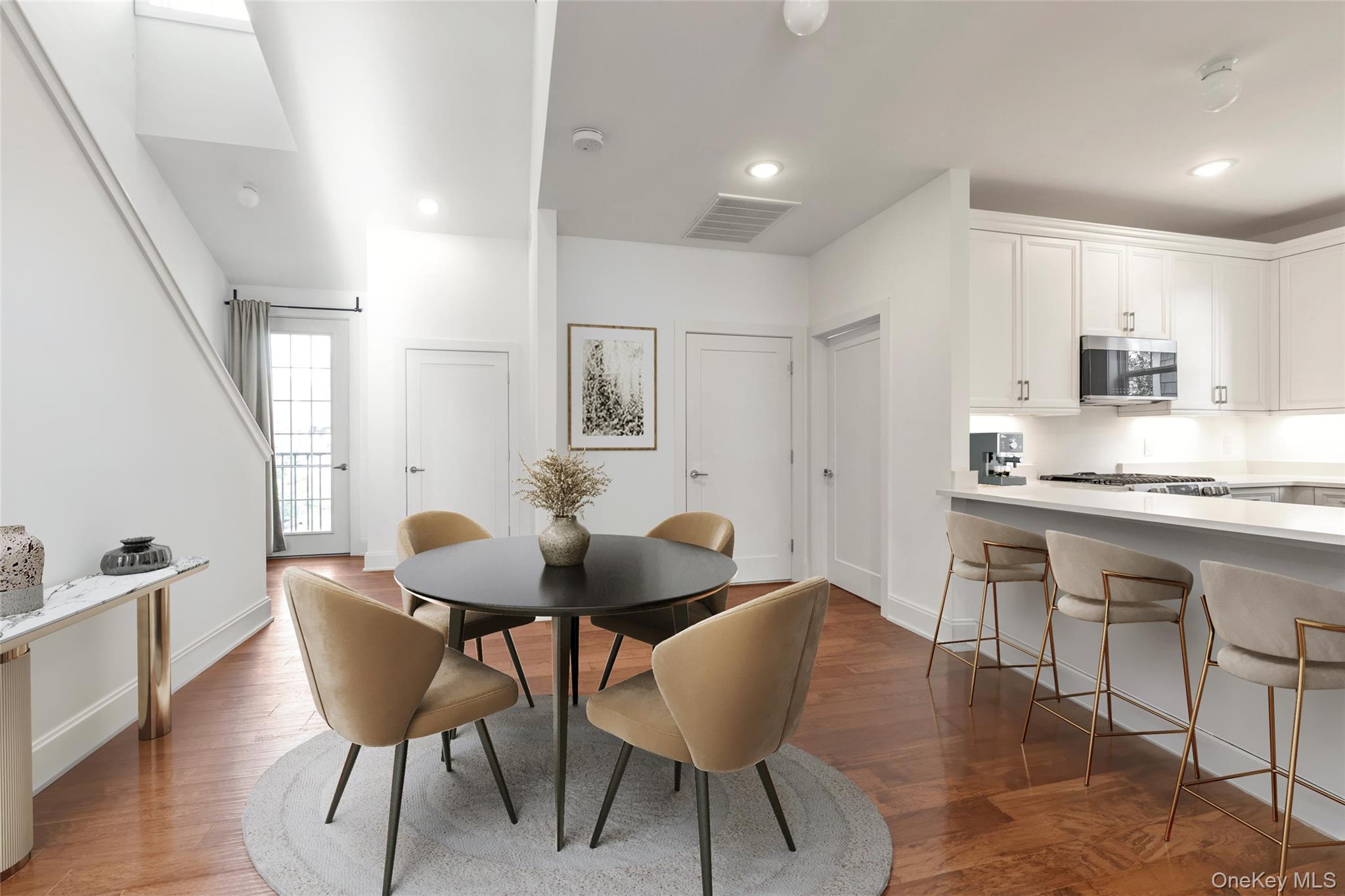 #5 photo, 404 White Rose Lane, ナッソー郡 East Meadow , NY 11554