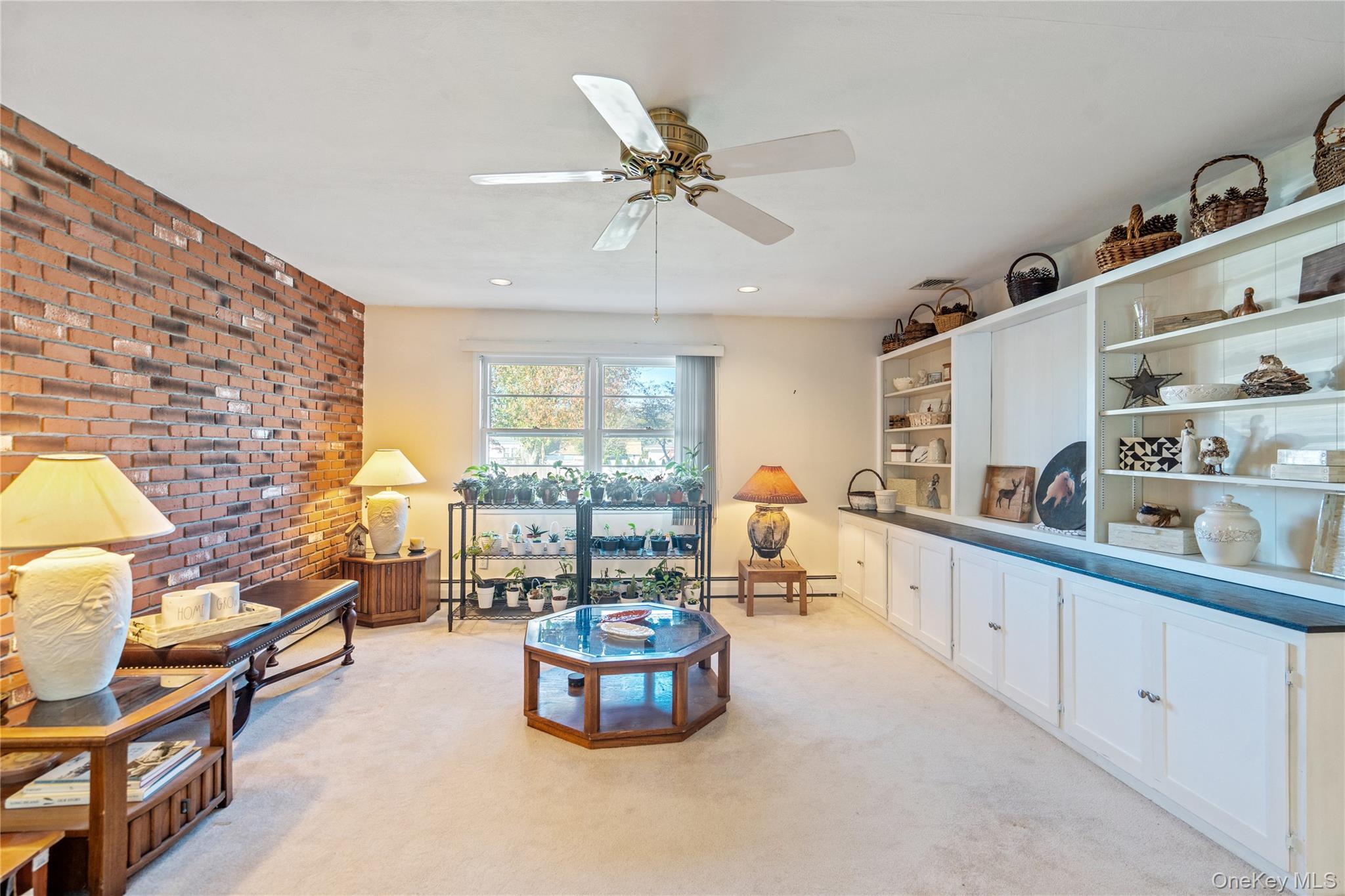 #14 photo, 332 Marcy Street, サフォーク郡 West Babylon , NY 11704