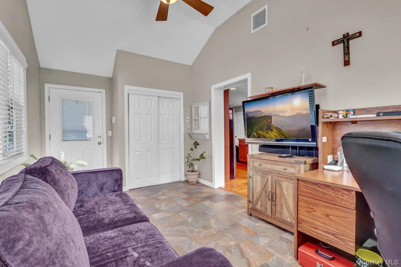 #15 photo, 600 Dogwood Avenue, Franklin Square , NY 11010