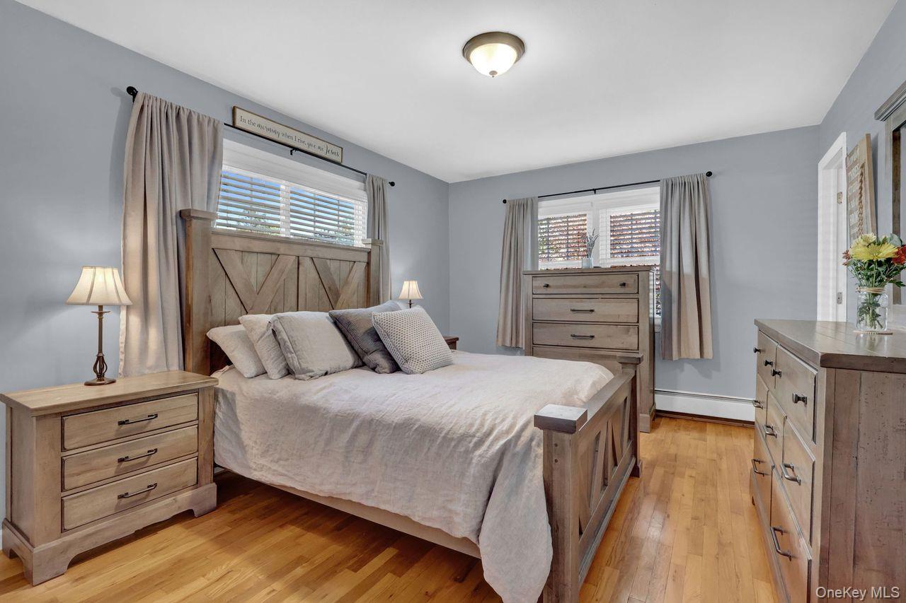 #16 photo, 600 Dogwood Avenue, Franklin Square , NY 11010