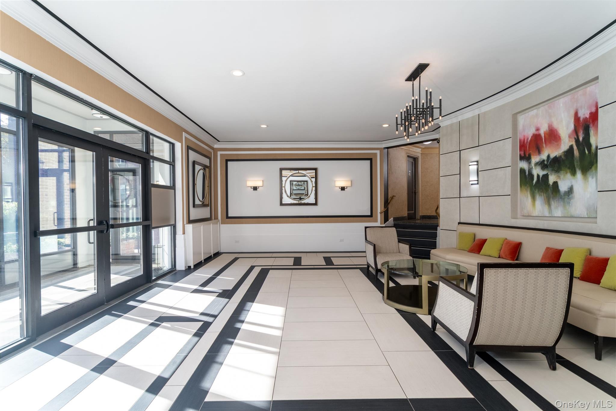 #13 photo, 100-11 67th Road, クイーンズ区 Forest Hills , NY 11375