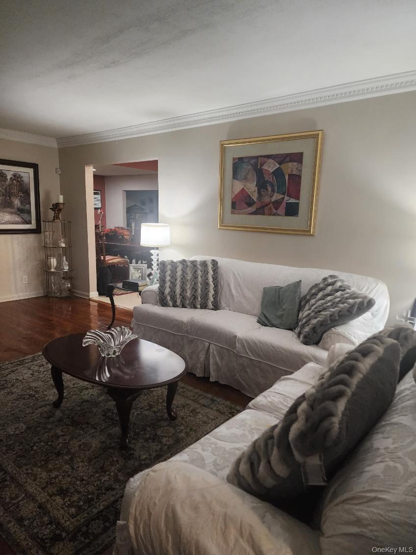 #10 photo, 2018 Byron Avenue, Elmont , NY 11003