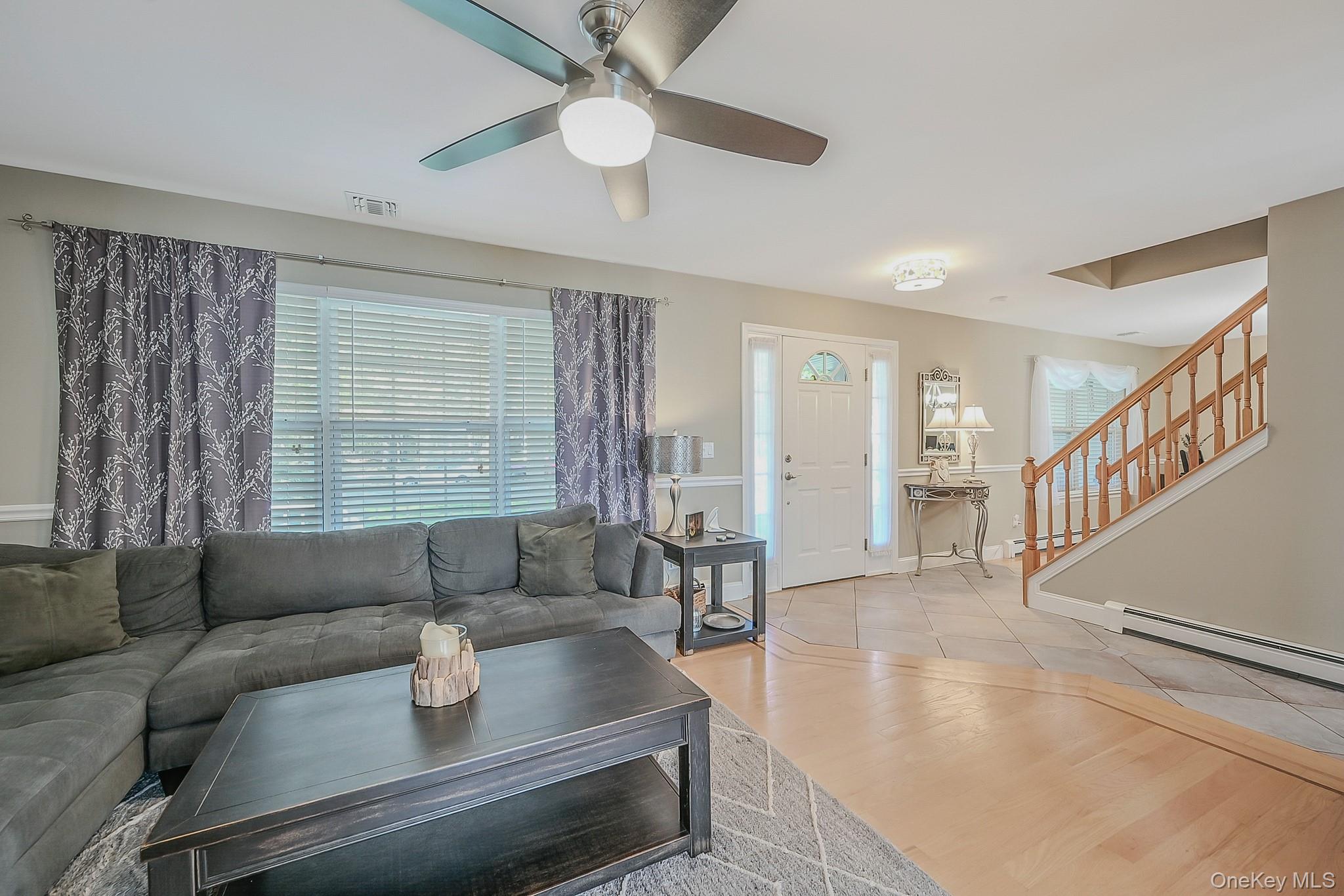 #16 photo, 3 Farmhouse Drive, サフォーク郡 Ridge , NY 11961