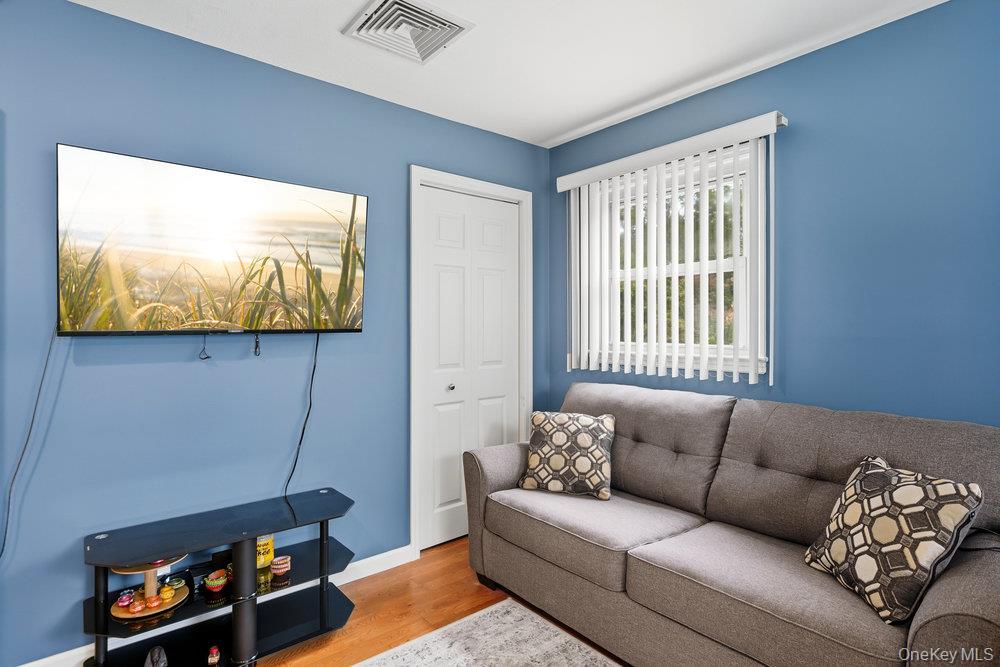 #16 photo, 8 Duke Place, ナッソー郡 Glen Cove , NY 11542