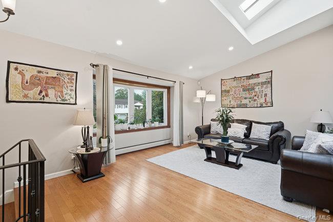 #3 photo, 8 Duke Place, ナッソー郡 Glen Cove , NY 11542