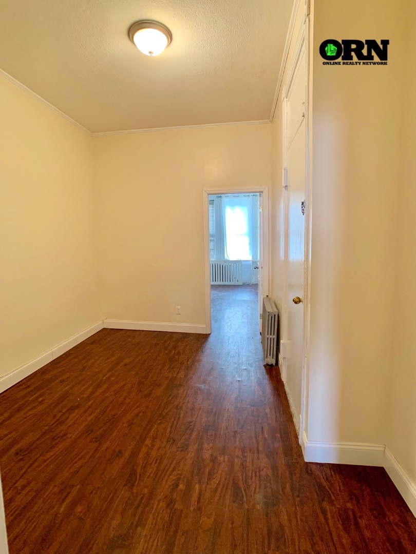 #4 photo, 1863 Himrod Street, #1F, クイーンズ区 Ridgewood , NY 11385