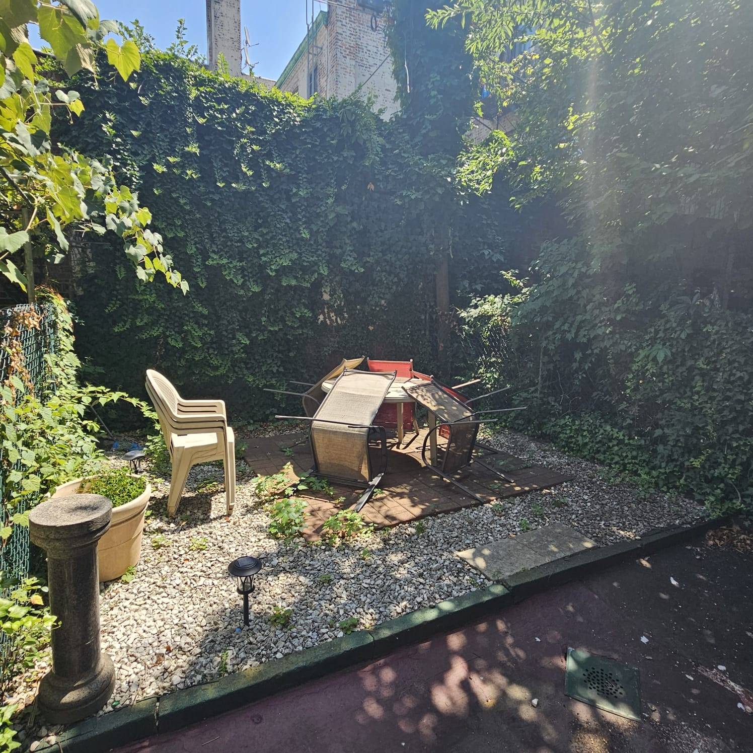 #30 photo, 41-25 53st, クイーンズ区 woodside , NY 11377