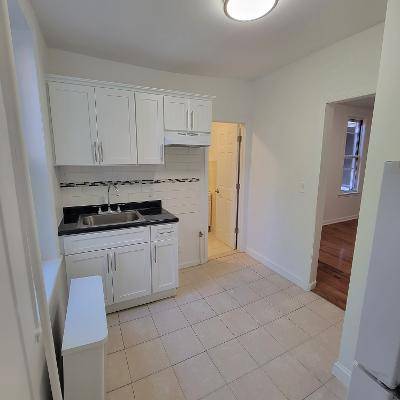 #33 photo, 41-25 53st, クイーンズ区 woodside , NY 11377