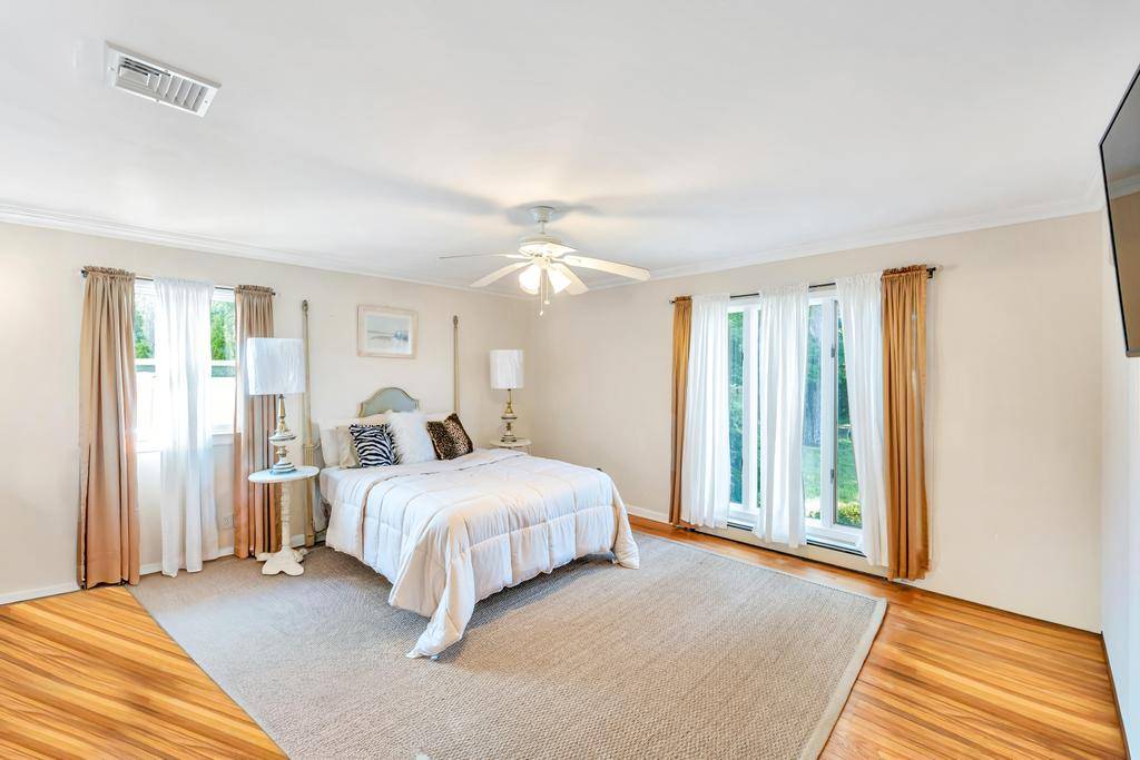 #17 photo, 386 Mill Road, サフォーク郡 Westhampton , NY 11977