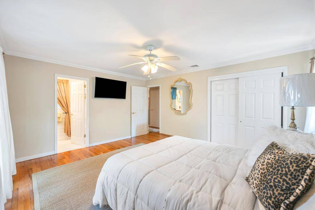 #19 photo, 386 Mill Road, サフォーク郡 Westhampton , NY 11977